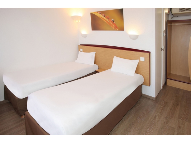 Imagen de la habitación del Hotel Inn Design La Rochelle. Foto 12