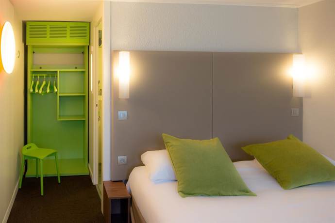 Imagen de la habitación del Hotel Inn Design Laval. Foto 4