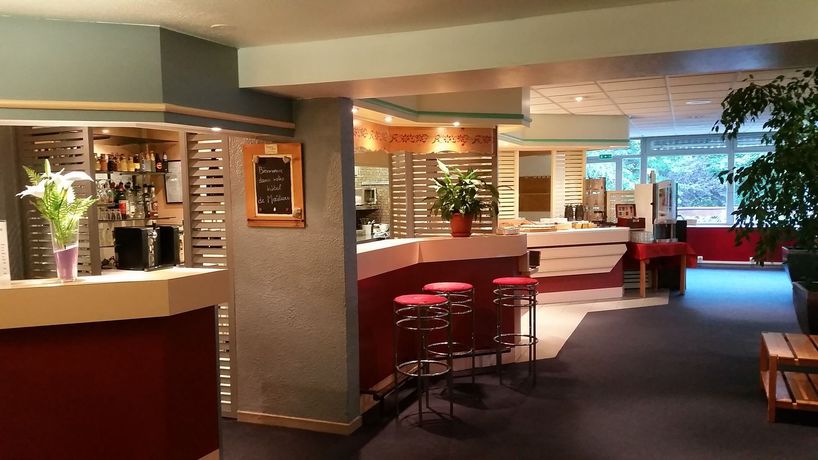 Imagen de los interiores del Hotel Inn Design MoutiersInn Moutiers. Foto 17