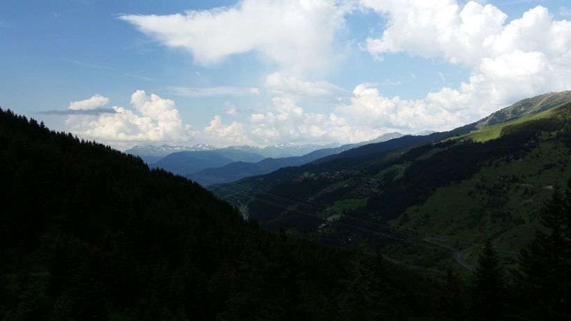 Imagen del bar/restaurante del Hotel Inn Design MoutiersInn Moutiers. Foto 8