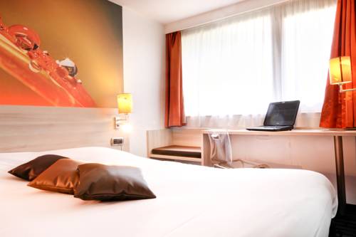 Imagen de la habitación del Hotel Inn Design Sabl&eacute;-sur-sarthe. Foto 8