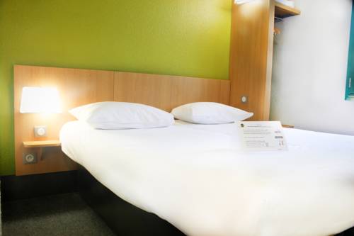 Imagen de la habitación del Hotel Inn Design Vierzon. Foto 6