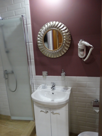 Imagen de la habitación del Hotel Inn Eliton. Foto 19