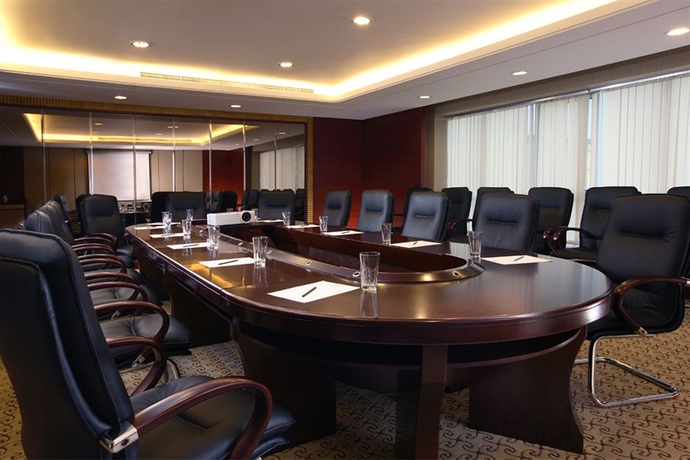 Imagen de los interiores del Hotel Inn Fine. Foto 7