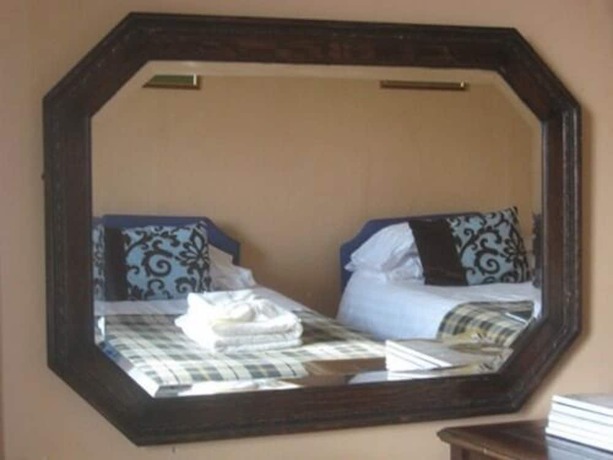 Imagen de la habitación del Hotel Inn For All Seasons. Foto 12