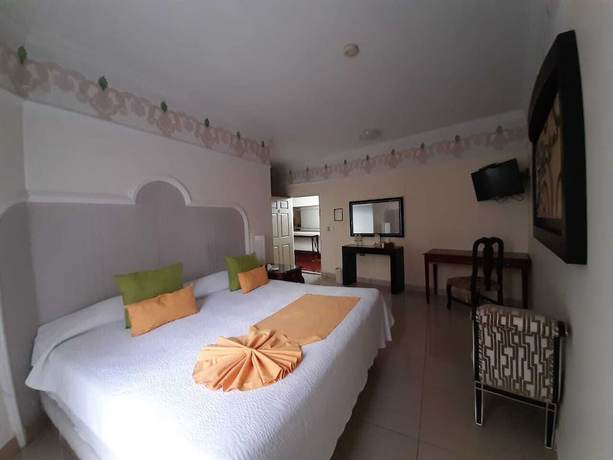 Imagen de la habitación del Hotel Inn Galerias. Foto 8