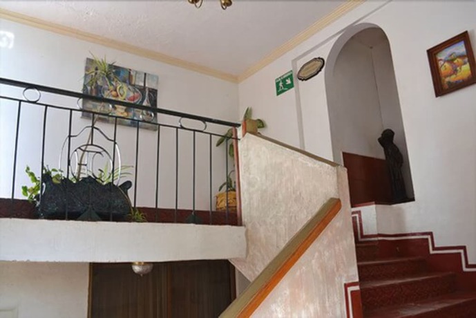 Imagen de los interiores del Hotel Inn Galerias. Foto 16
