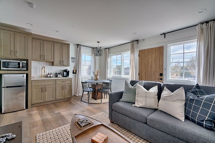 Imagen de la habitación del Hotel Inn History Grand Canyon. Foto 16