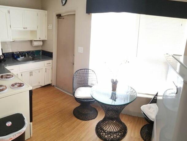 Imagen general del Hotel Inn Leather Guest House - Male Only LGBT. Foto 7