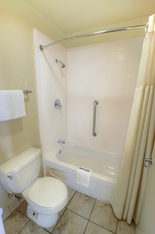 Imagen de la habitación del Hotel Inn Of America - Palm Beach Gardens. Foto 11