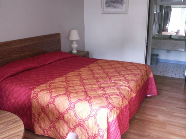 Imagen de la habitación del Hotel Inn Of Knoxville. Foto 10