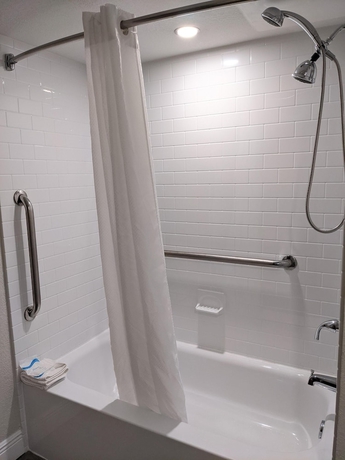 Imagen de la habitación del Hotel Inn On Destin Harbor. Foto 10