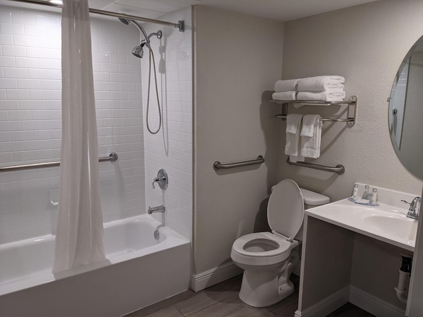 Imagen de la habitación del Hotel Inn On Destin Harbor. Foto 11