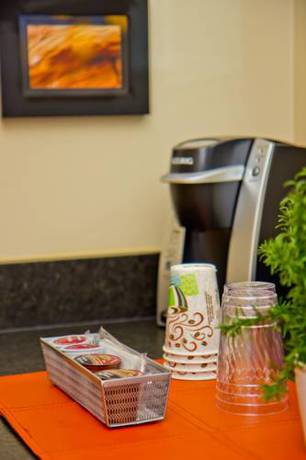 Imagen de la habitación del Hotel Inn On The Cliff. Foto 7