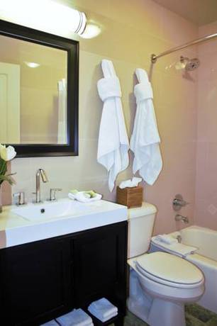 Imagen de la habitación del Hotel Inn On The Cliff. Foto 9