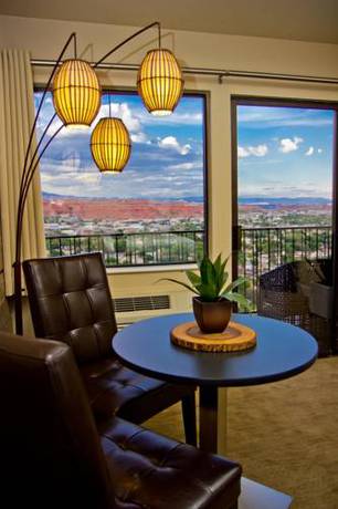 Imagen de la habitación del Hotel Inn On The Cliff. Foto 16