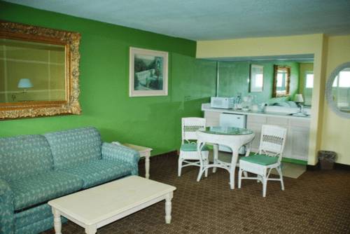 Imagen de la habitación del Hotel Inn On The Green. Foto 5