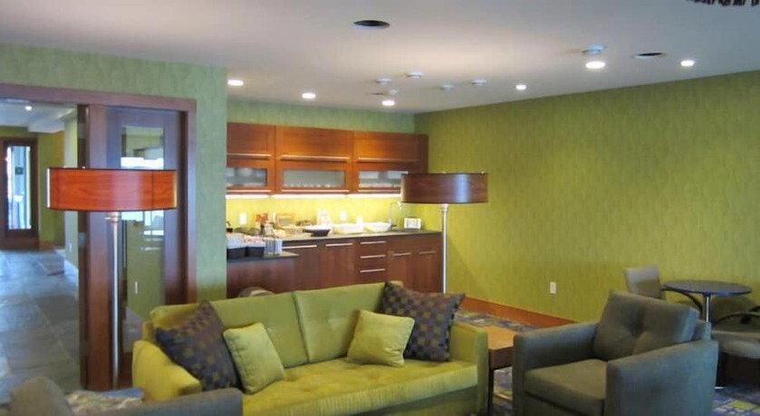 Imagen del bar/restaurante del Hotel Inn On The Harbour, Prince Rupert. Foto 5