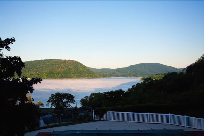 Imagen de los exteriores del Hotel Inn On The Hudson. Foto 15