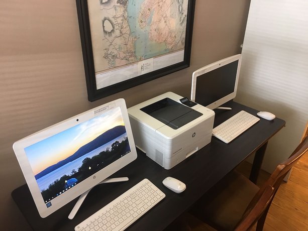 Imagen de los interiores del Hotel Inn On The Hudson. Foto 18
