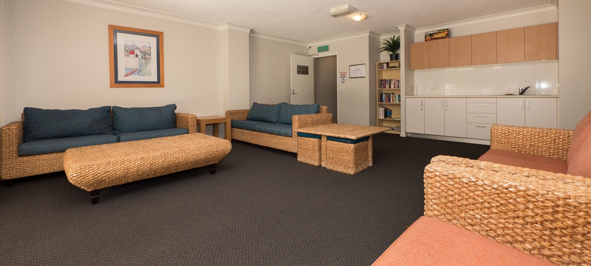 Imagen de los interiores del Hotel Inn On The Park Apartments. Foto 13