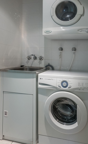 Imagen de la habitación del Hotel Inn On The Park Apartments. Foto 6