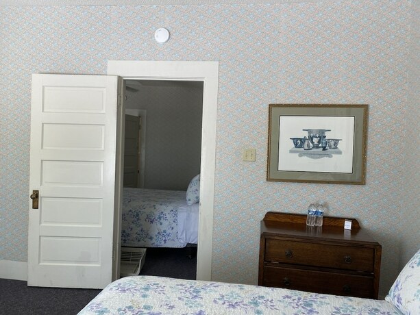 Imagen de la habitación del Hotel Inn On The River. Foto 15