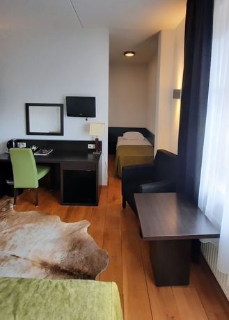 Imagen de la habitación del Hotel Inn Salland. Foto 13