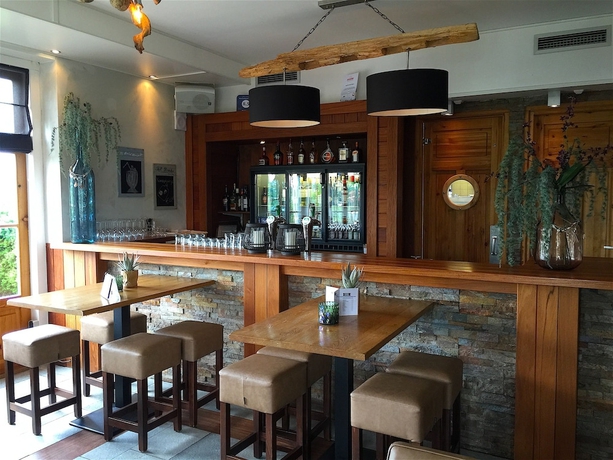 Imagen del bar/restaurante del Hotel Inn Salland. Foto 5