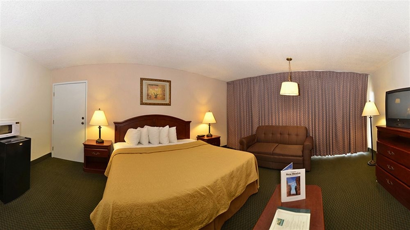 Imagen de la habitación del Hotel Inn Santa Fe. Foto 4