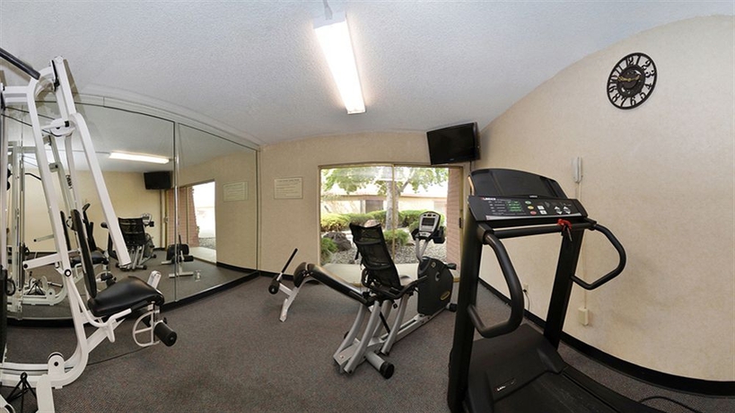 Imagen de los interiores del Hotel Inn Santa Fe. Foto 14