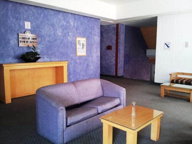 Imagen de los interiores del Hotel Inn Sur. Foto 19