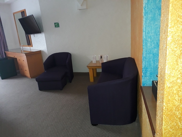 Imagen de la habitación del Hotel Inn Sur. Foto 7