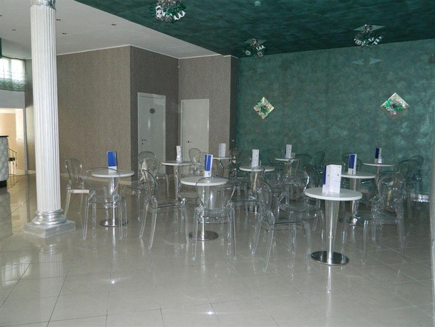 Imagen general del Hotel Inn, Taormina . Foto 13