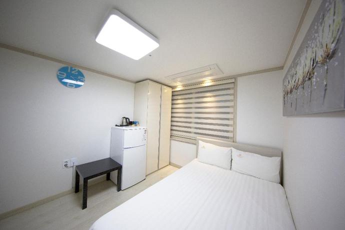 Imagen de la habitación del Hotel Inn The City Business Hotel. Foto 16