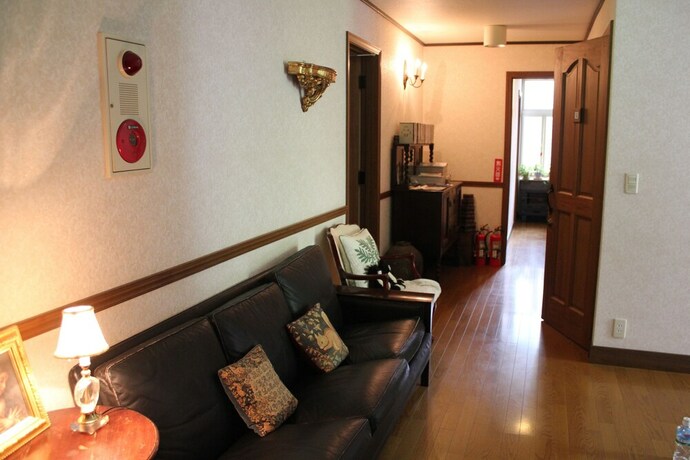 Imagen de los interiores del Hotel Inn The Mist. Foto 31
