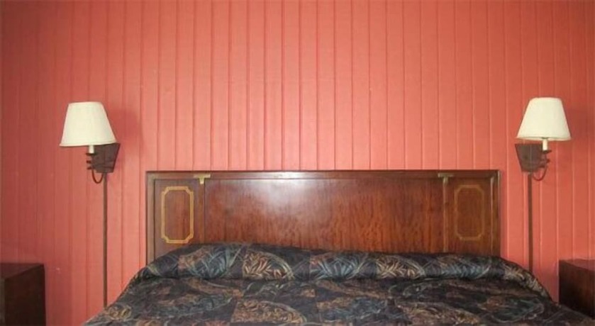 Imagen general del Hotel Inn Towne Motel, Columbus. Foto 3