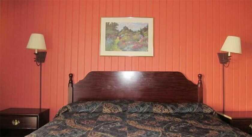 Imagen general del Hotel Inn Towne Motel, Columbus. Foto 4