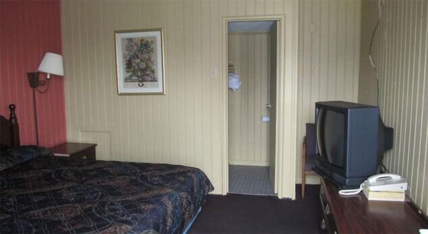 Imagen general del Hotel Inn Towne Motel, Columbus. Foto 11