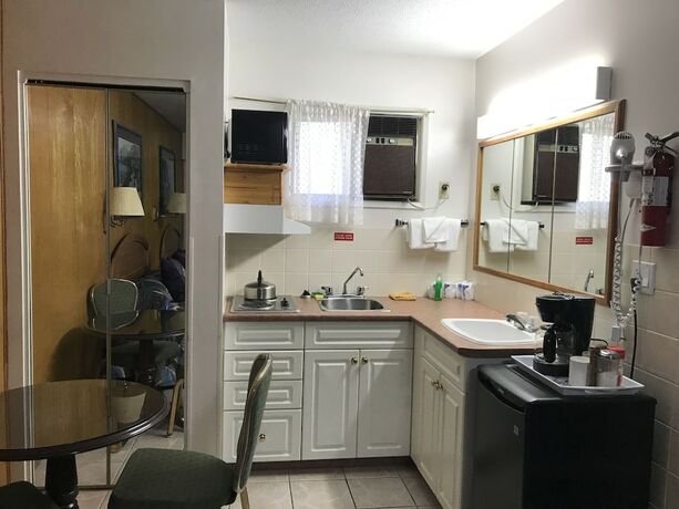 Imagen general del Hotel Inn Towne Motel, Hope. Foto 2