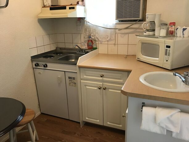 Imagen general del Hotel Inn Towne Motel, Hope. Foto 6
