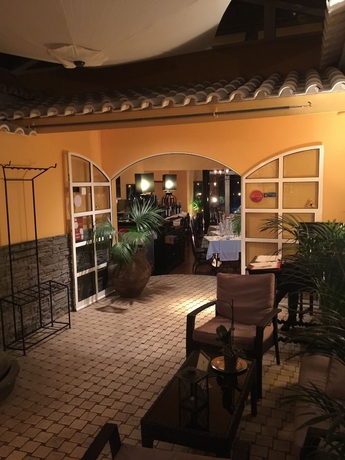 Imagen de los interiores del Hotel Inn and Art Madeira. Foto 19