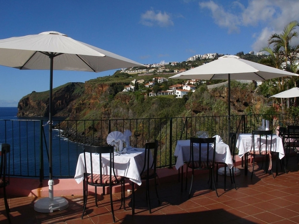 Imagen del bar/restaurante del Hotel Inn and Art Madeira. Foto 2