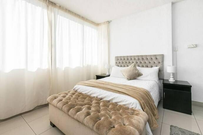 Imagen de la habitación del Hotel Inn and Out Sandton Park. Foto 15