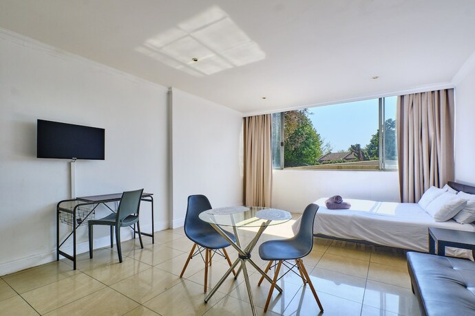 Imagen de la habitación del Hotel Inn and Out Sandton Park. Foto 20