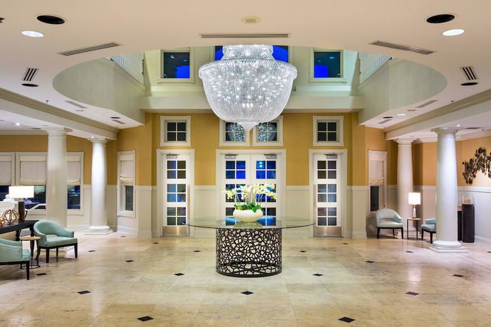 Imagen de los interiores del Hotel Inn at Bay Harbor, Autograph Collection. Foto 11