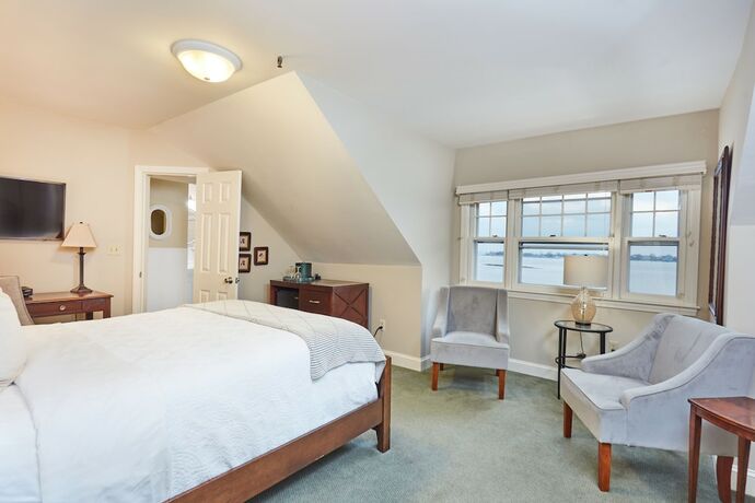 Imagen general del Hotel Inn at Longshore. Foto 7