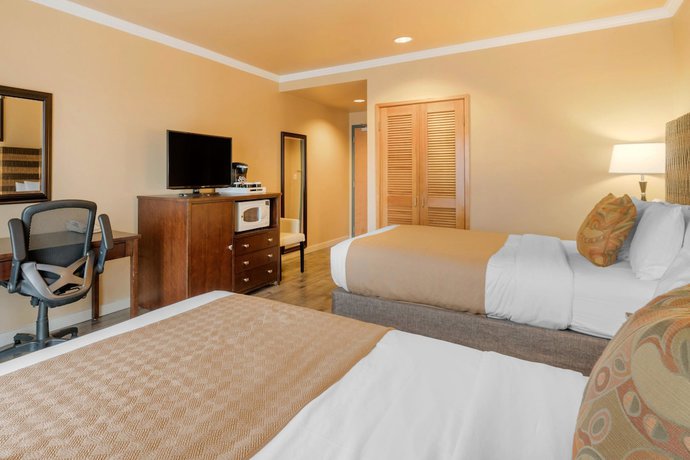 Imagen de la habitación del Hotel Inn at Port Gardner-Everett Waterfront, Ascend Collection. Foto 11