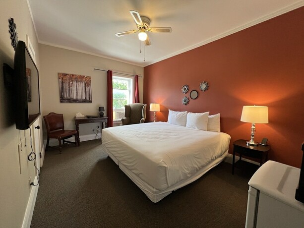 Imagen de la habitación del Hotel Inn at the Falls. Foto 19