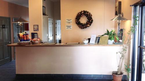 Imagen de los interiores del Hotel Inn of Loudon. Foto 6